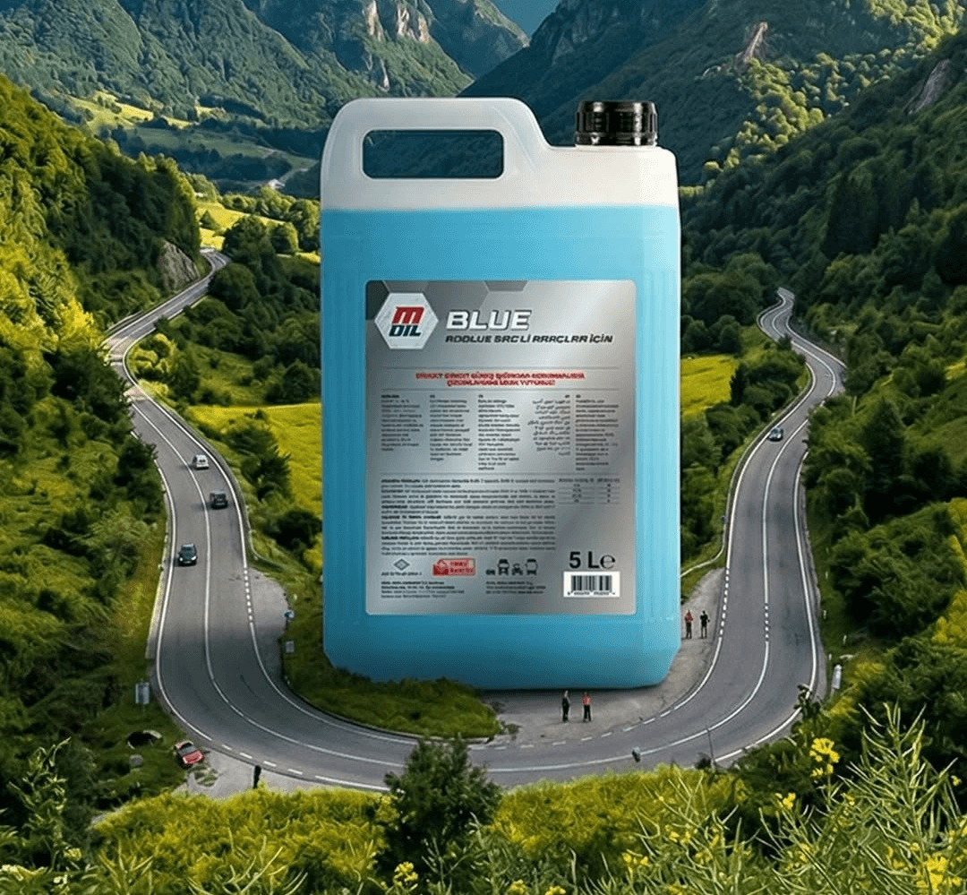 Dağ yolunda M Oil Blue bidonu